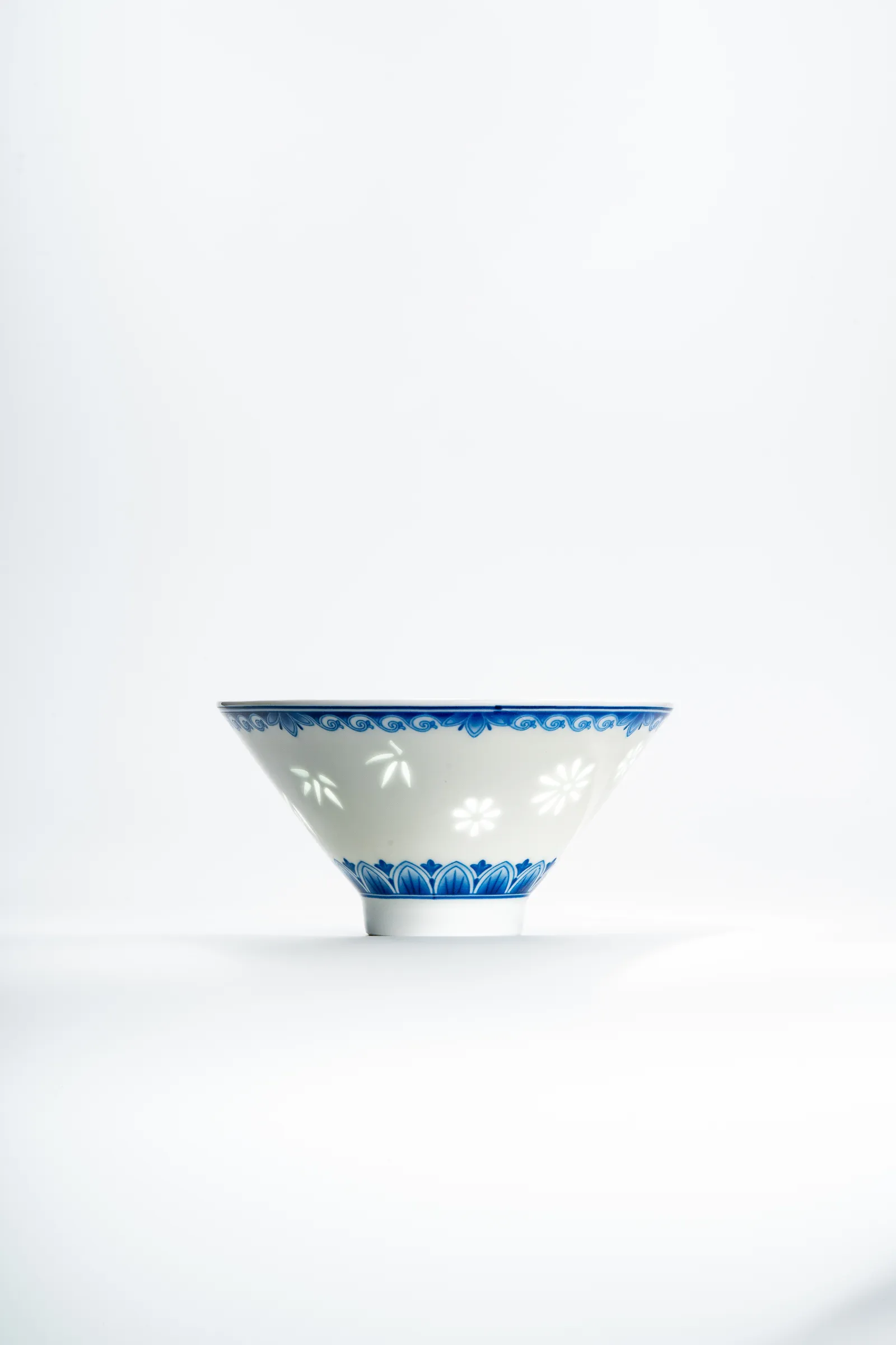青花竹叶玲珑