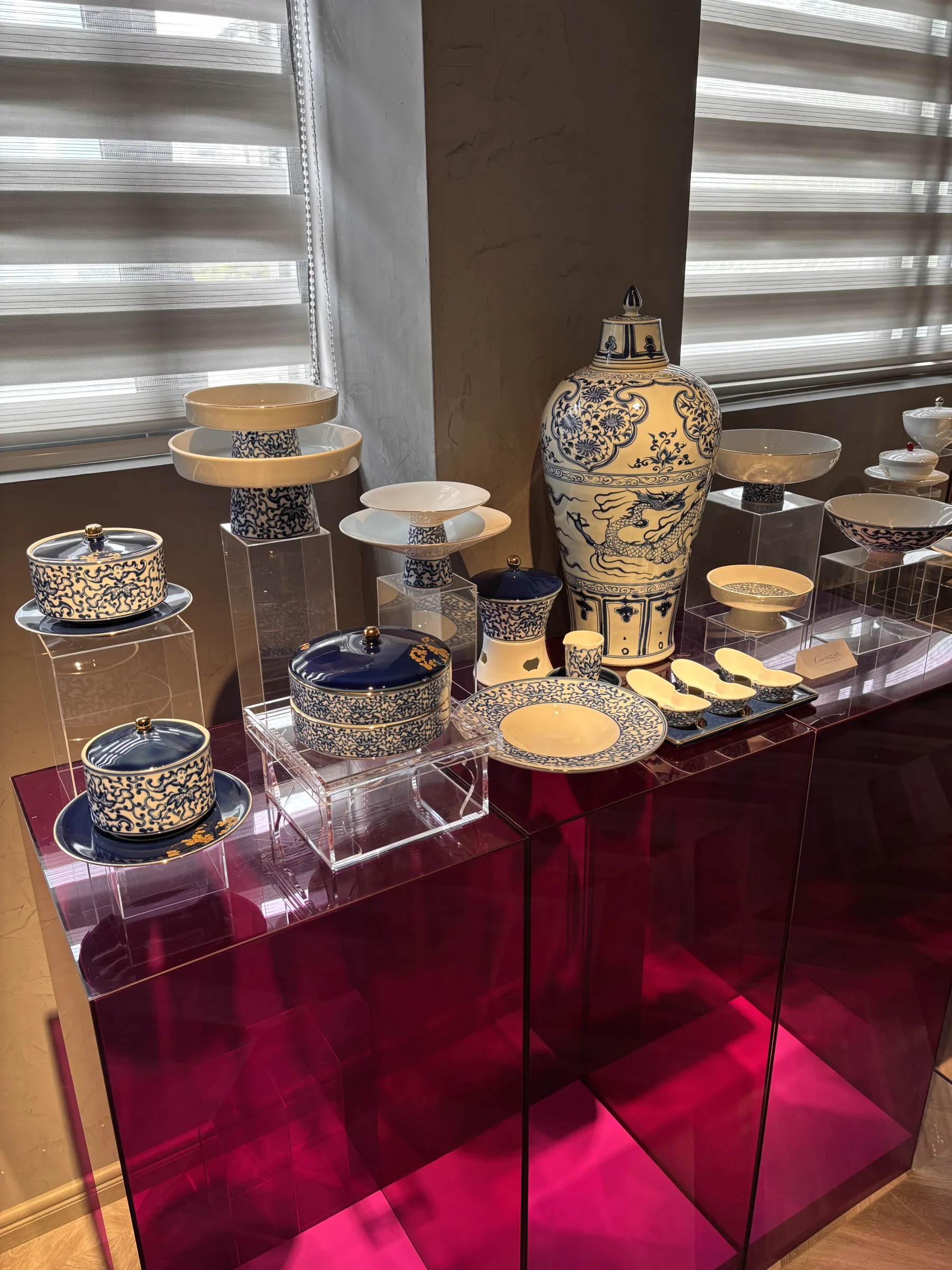 在展厅理解产品，也理解使用场景。